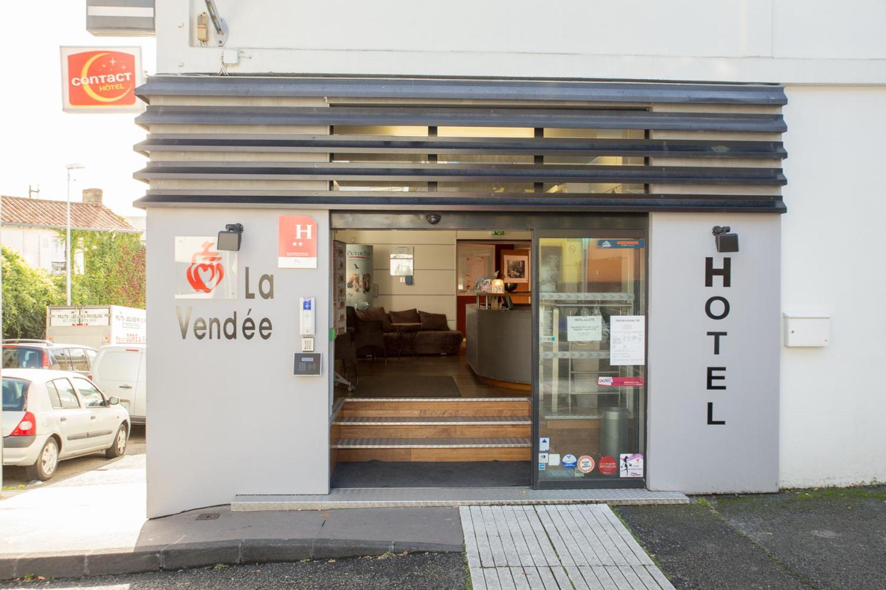 Hôtel de la Vendée La Roche-sur-Yon Exterior foto